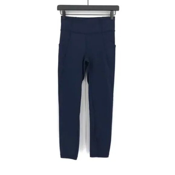 Lululemon Time To Sweat Crop *23" True Navy size 6 - Picture 3 of 11